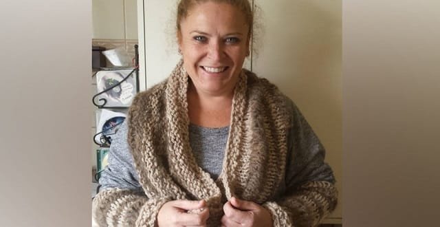 Creepy or Cute? Cat & Dog Fur Turned into Sweaters & Scarves By Aussie Woman!
